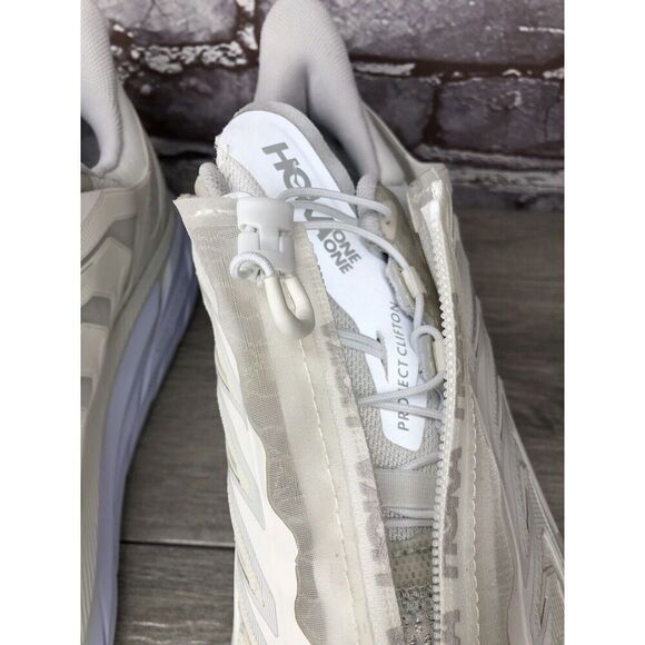 HOKA Project Clifton Blanc de Blanc Lunar White Mesh Center Zip Gym Women 40EU/9 - Picture 15 of 16